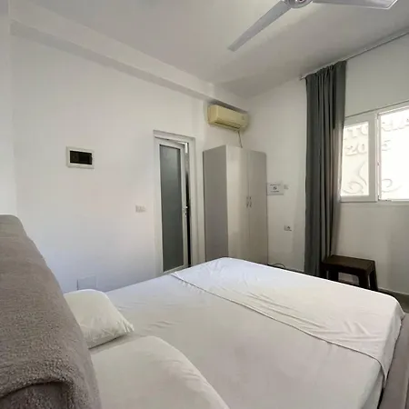 Vila Bianca Shëngjin